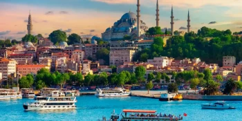 افضل وجهات السفر في اغسطس - 10 دول عليك زيارتها فورا!